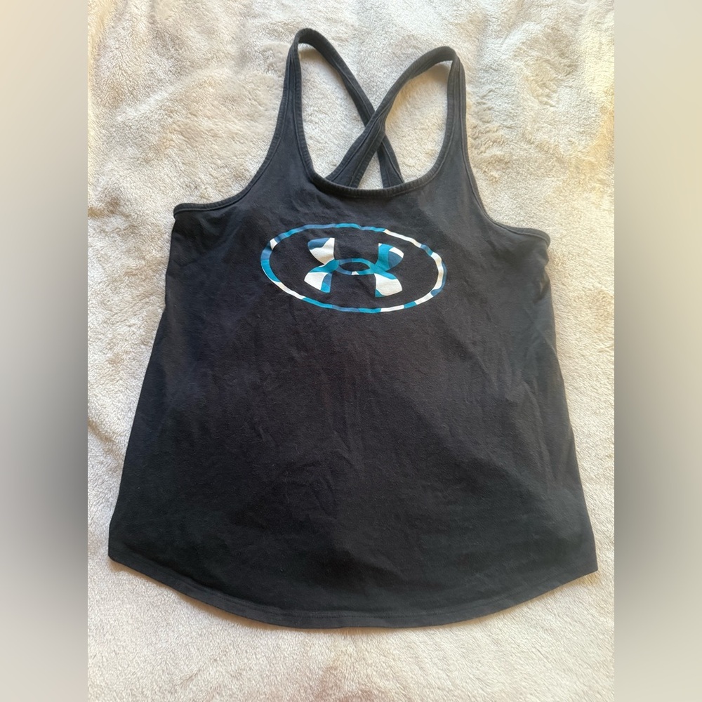 Under Armour HeatGear Black Camo Logo Racerback Tank Top – Women’s Medium